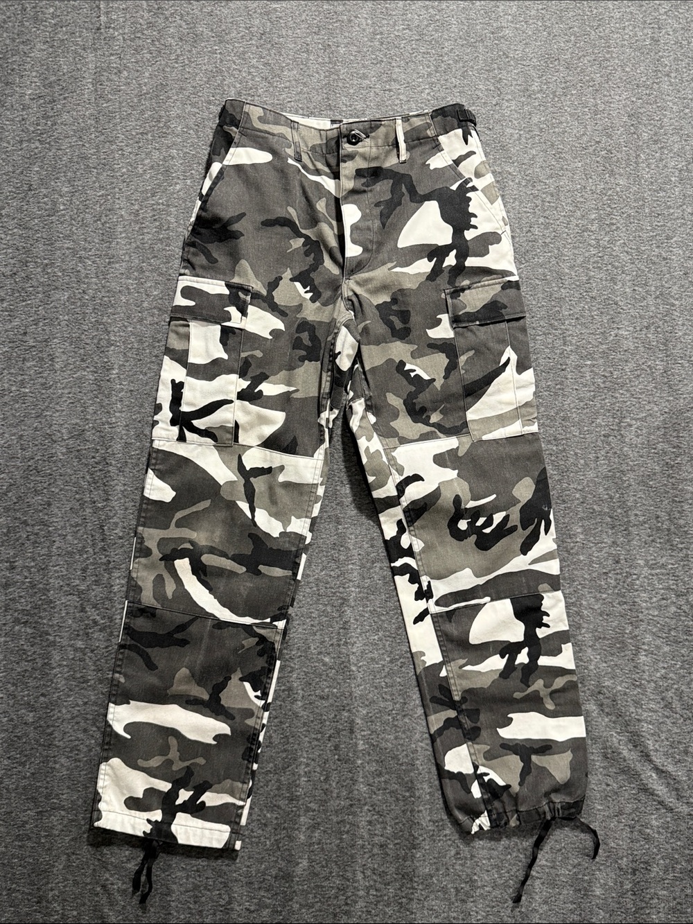 Propper Men's Camo Cargo Pants Military, Snow Camouflage Small - Regular